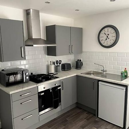#6Bs 1 Bed Serviced Apartment Ντέρμπι Εξωτερικό φωτογραφία