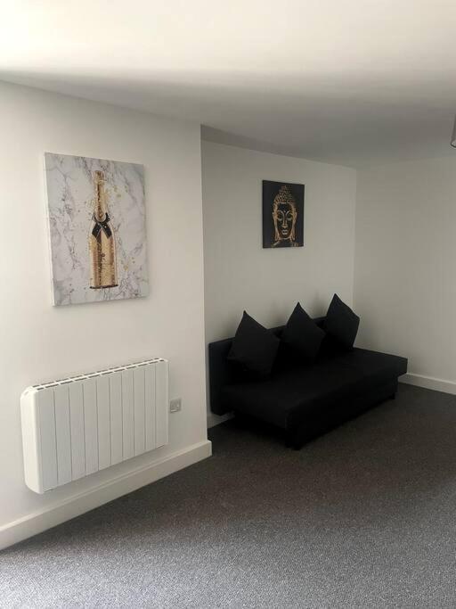 #6Bs 1 Bed Serviced Apartment Ντέρμπι Εξωτερικό φωτογραφία